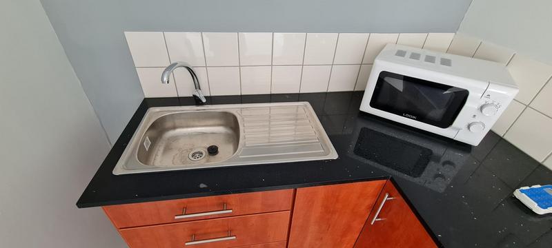 To Let 1 Bedroom Property for Rent in Strand North Western Cape